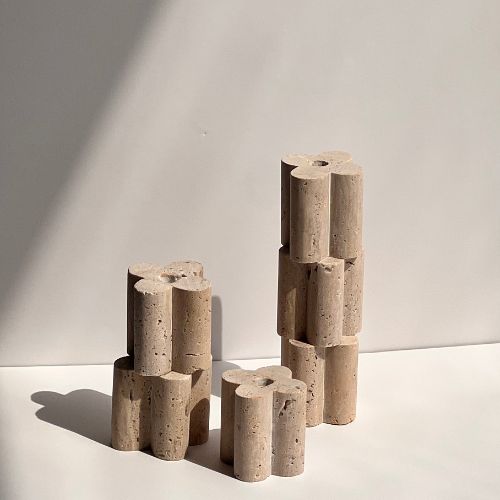 unturned stones - twisted stems base set